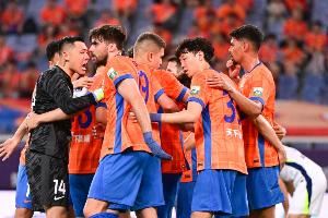 鲁媒：泰山从B队上调多名小将，引进洛佩斯展现推进新老交替决心