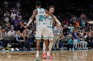 黄蜂高管：三球和米勒依然是球队核心 必须让他们能稳定上场