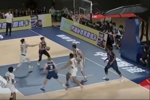 手感火热！唐才育以8成命中率轰下11分 3篮板 2助攻！