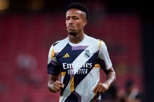 科贝电台:米利唐右腿内收肌不适,将在马德里接受检查